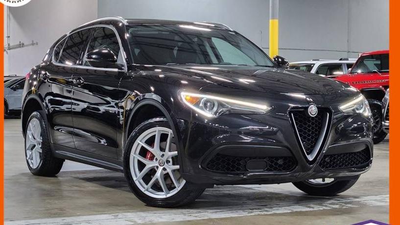 ALFA ROMEO STELVIO 2018 ZASFAKAN2J7B71863 image